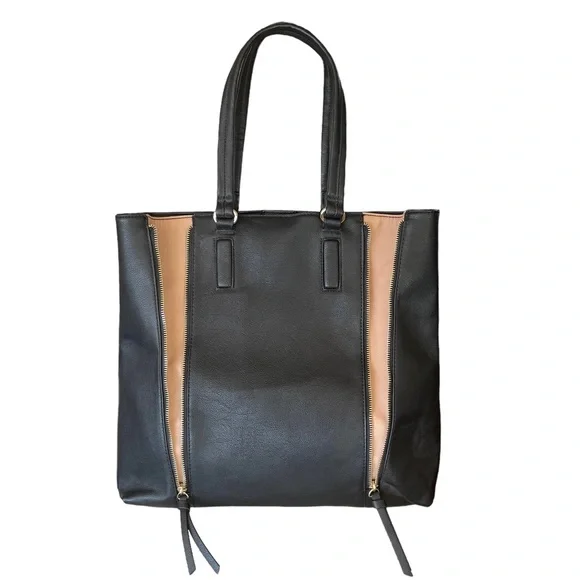 ALDO Large Capacity Black & Tan Tote Bag - Picture 2 of 8